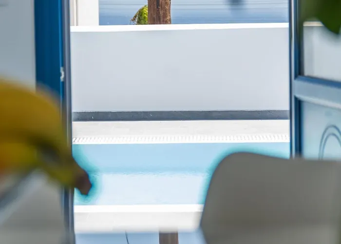 Beautiful Santorini 2 Bedroom Private Pool & Magical Sea Views * Karterados (Santorini)