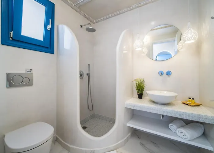 Beautiful Santorini 2 Bedroom Private Pool & Magical Sea Views * Karterados (Santorini)